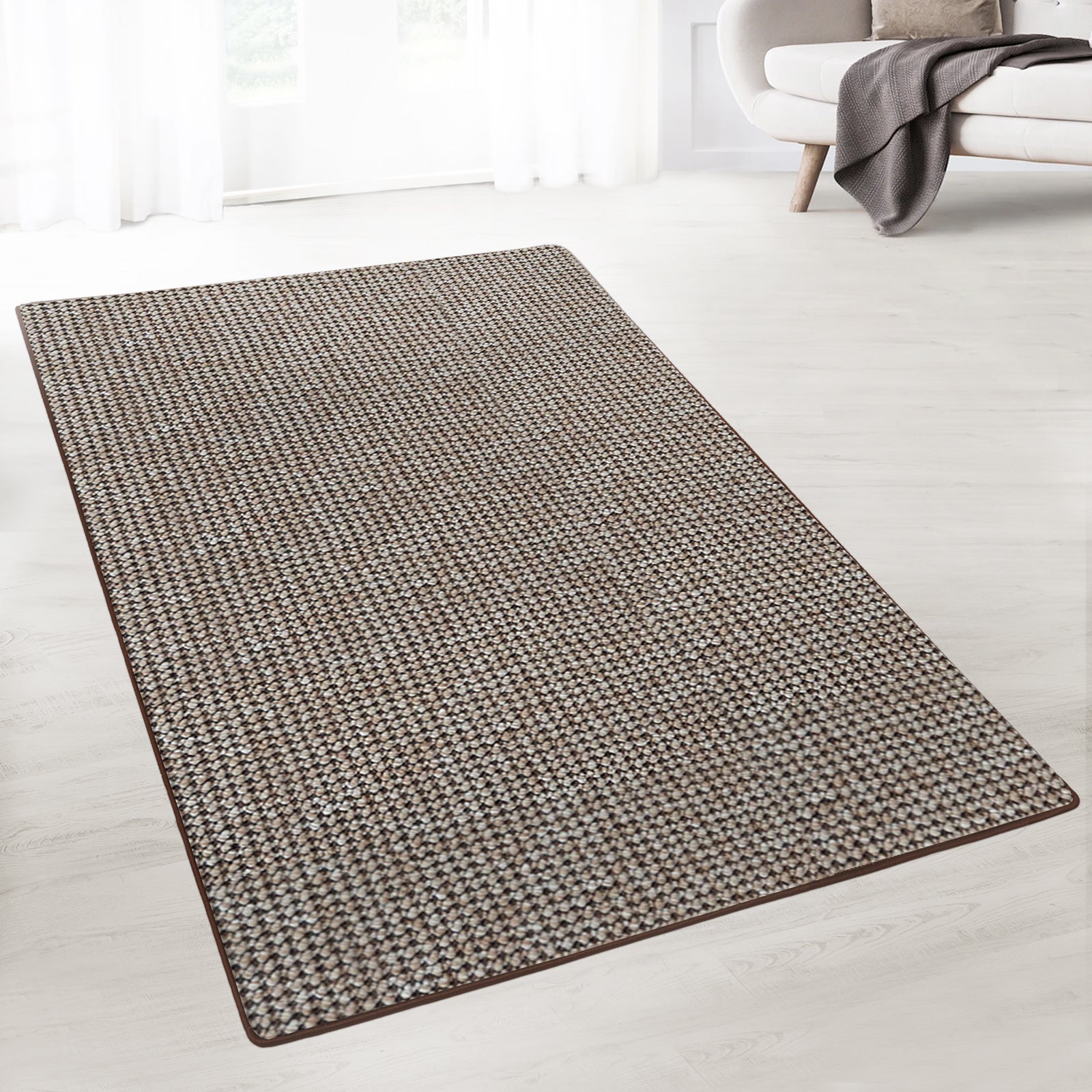 Moderne Teppiche in Sonderformen für Sie auf Maß angefertigt